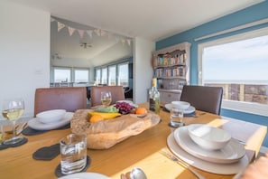 Dining - Wyndham Beach House, Walcott, Norfolk (Norwich)