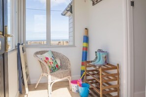 Interior - Wyndham Beach House, Walcott, Norfolk (Norwich)