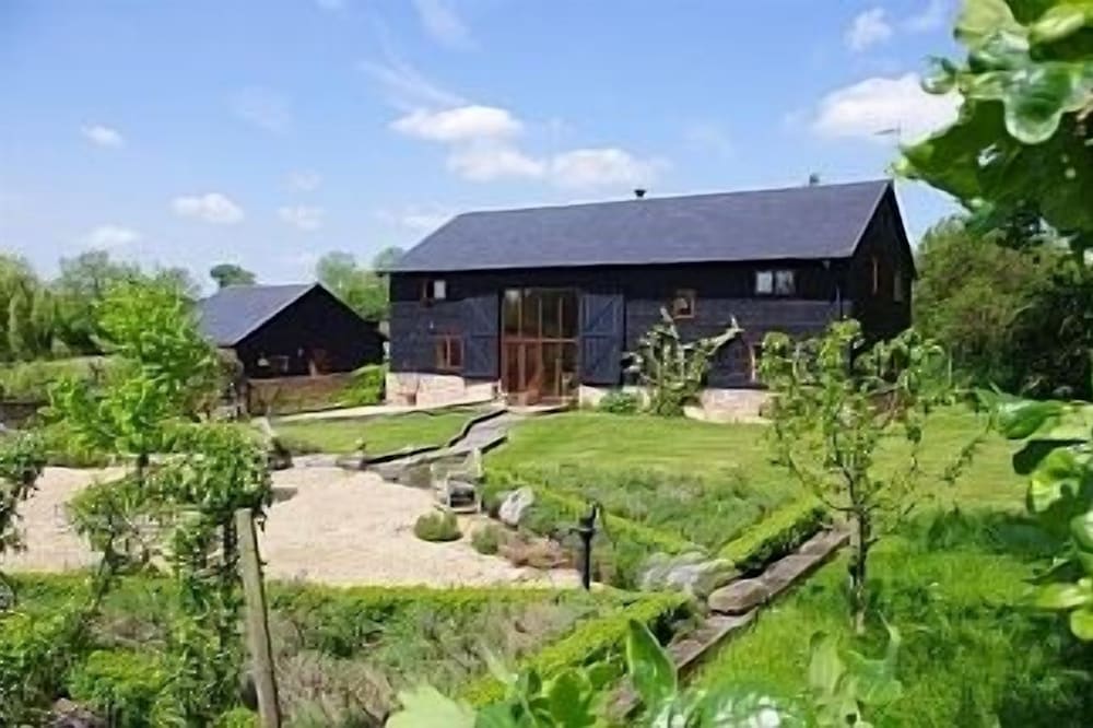 Stunning barn in glorious countryside - Perfect for groups - 6 en-suite rooms