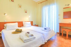 2 habitaciones, tabla de planchar con plancha y wifi gratis 
