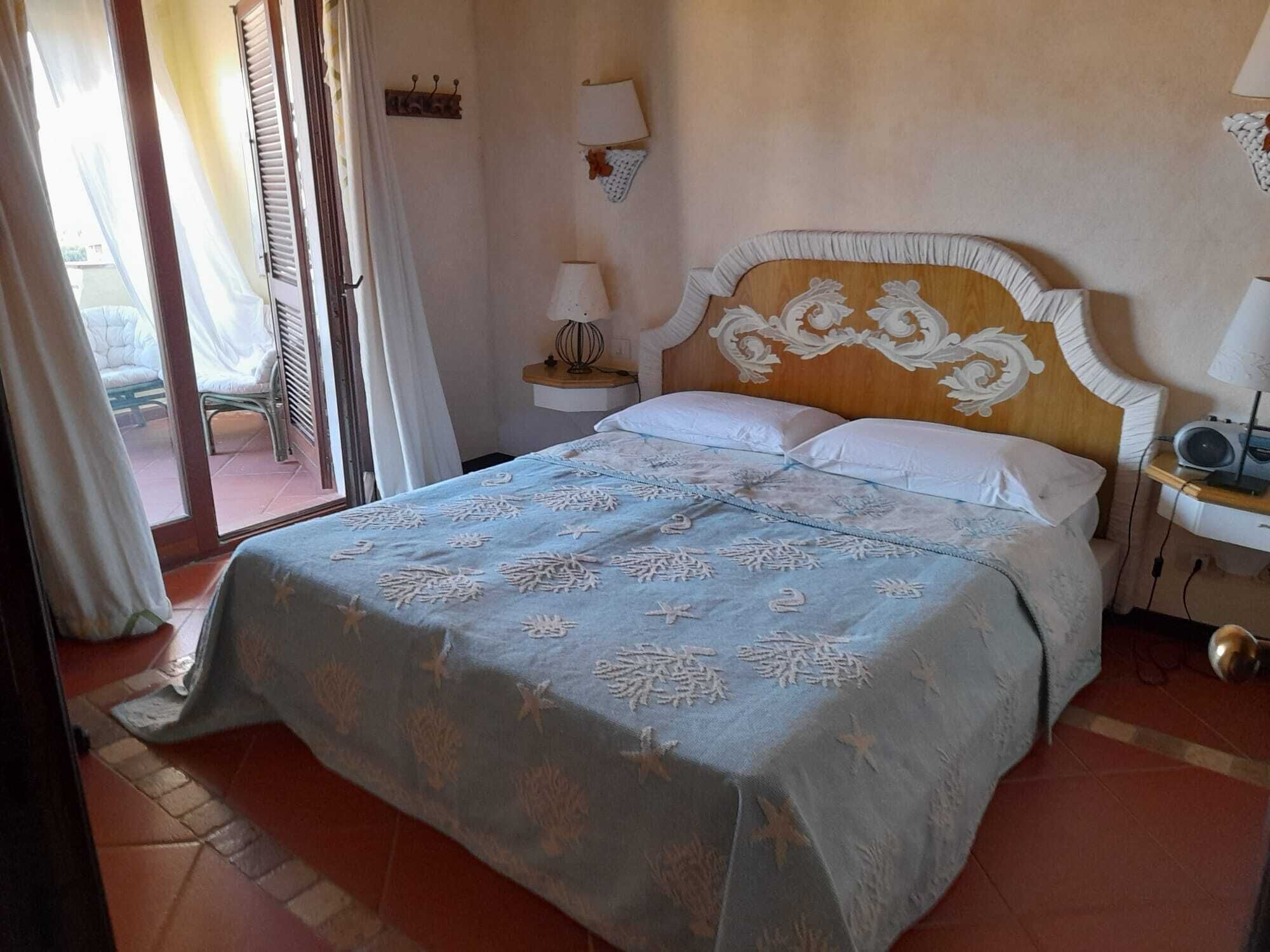 Apartment with sea view 30 meters from the beach of Cala del Faro