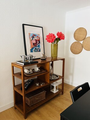 1 chambre, fer et planche à repasser, lit parapluie, Wi-Fi