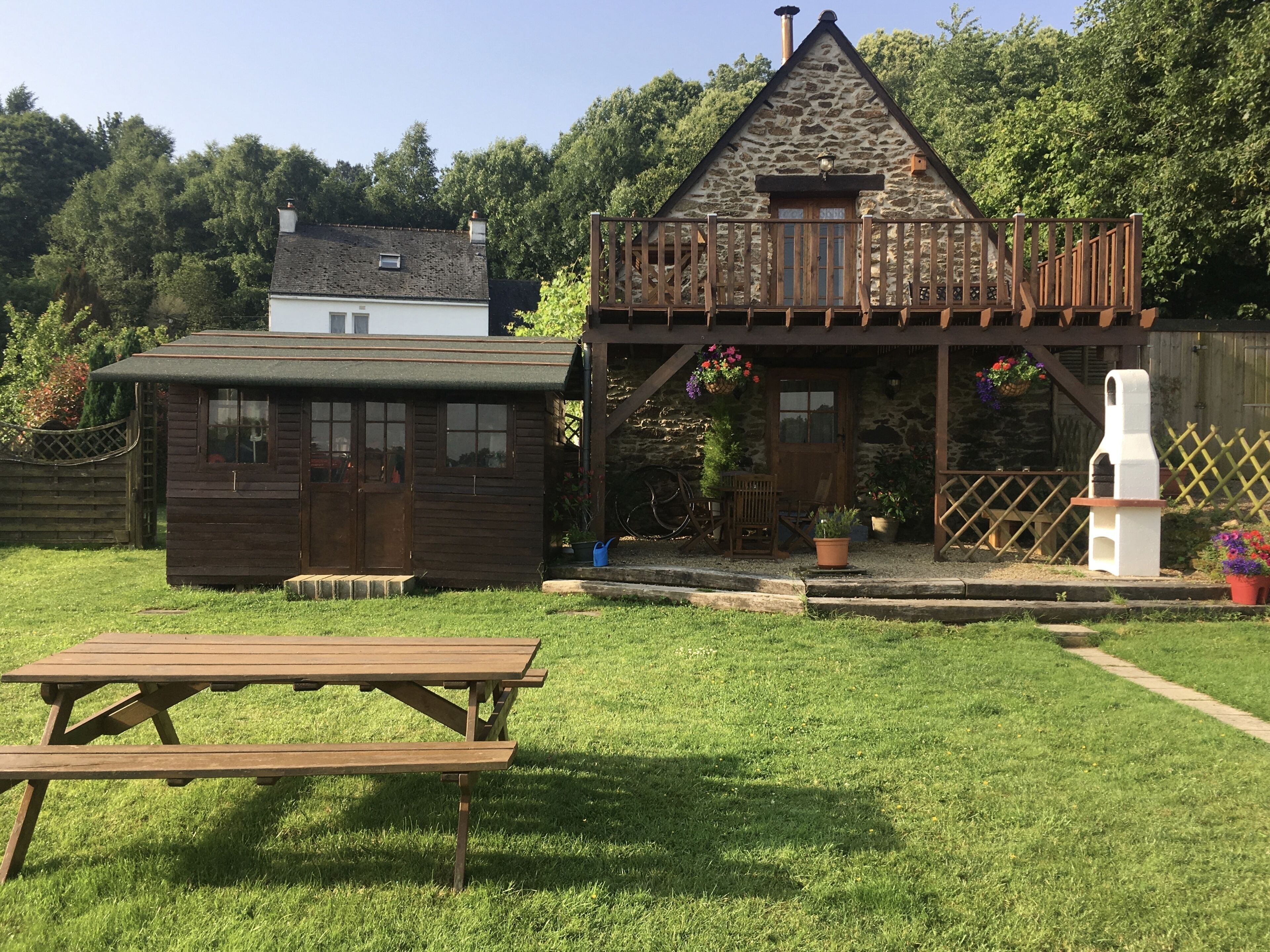 Gites de Camors - Cider Press Sleeps 4 / 5 ( 2 Bedrooms)
