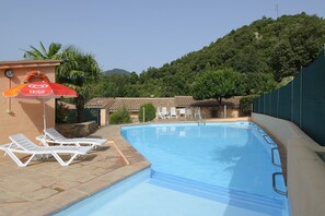 Alberca al aire libre