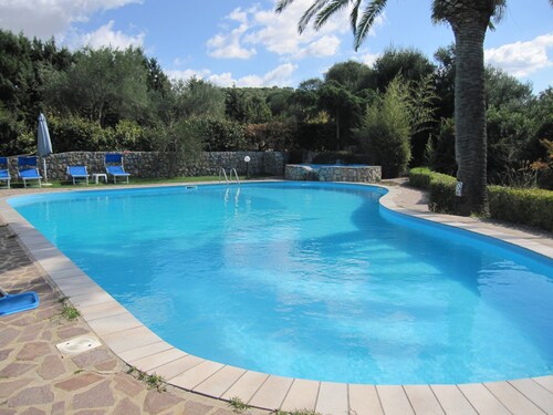 Villa Donzell, 14m piscine privée et un jacuzzi, un grand jardin, Aire de jeux pour enfants