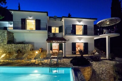 Villa Alexia - Seafront Serenity in Corfu