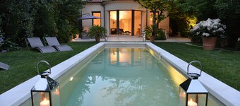 VILLA CEZANNE AT CHARMING HOUSE 5 MN BY WALK HISTORIC CENTER