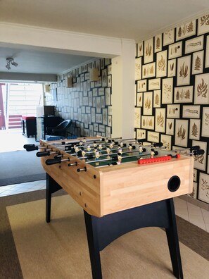 Game room - 5* holiday home with Cosy Garden in the Historic Centre of Bruges (Brugge)