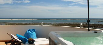 Top Apt With Roof Terrace, Stunning 180º Atlantic Ocean and Ria Formosa View!