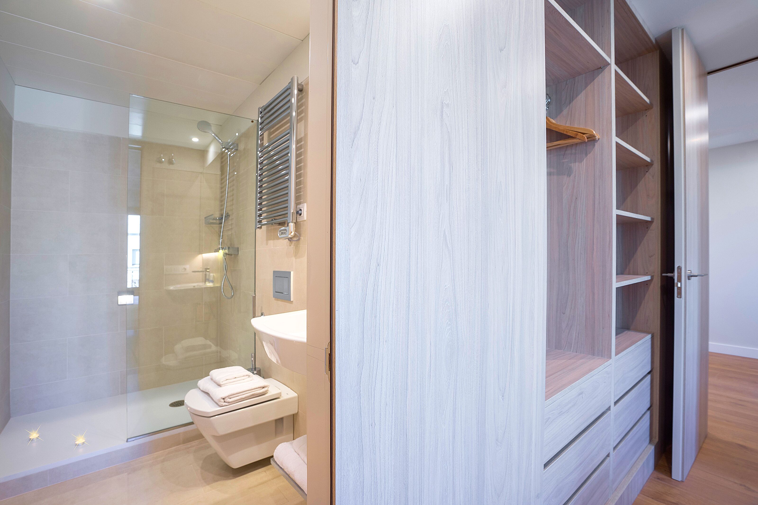 RAMBLAS by Boqueria Market! 