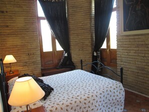 2 Schlafzimmer, Bügeleisen/Bügelbrett, Reisekinderbett, kostenloses WLAN