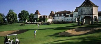 Vineyard Farmhouse Near Bergerac, The Heart Of The Famous Wine Regions