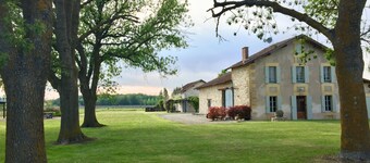 Vineyard Farmhouse Near Bergerac, The Heart Of The Famous Wine Regions