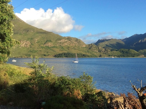 Ein Loch Seite Eigentum mit herrlichem Blick in einem Paradies für Wanderer