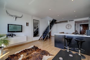 Interior - Puerto Banus, Marbella Luxury in centre of port amazing views near golf<br> (Marbella)
