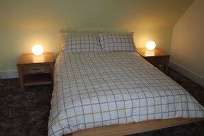 2 habitaciones, tabla de planchar con plancha y wifi gratis