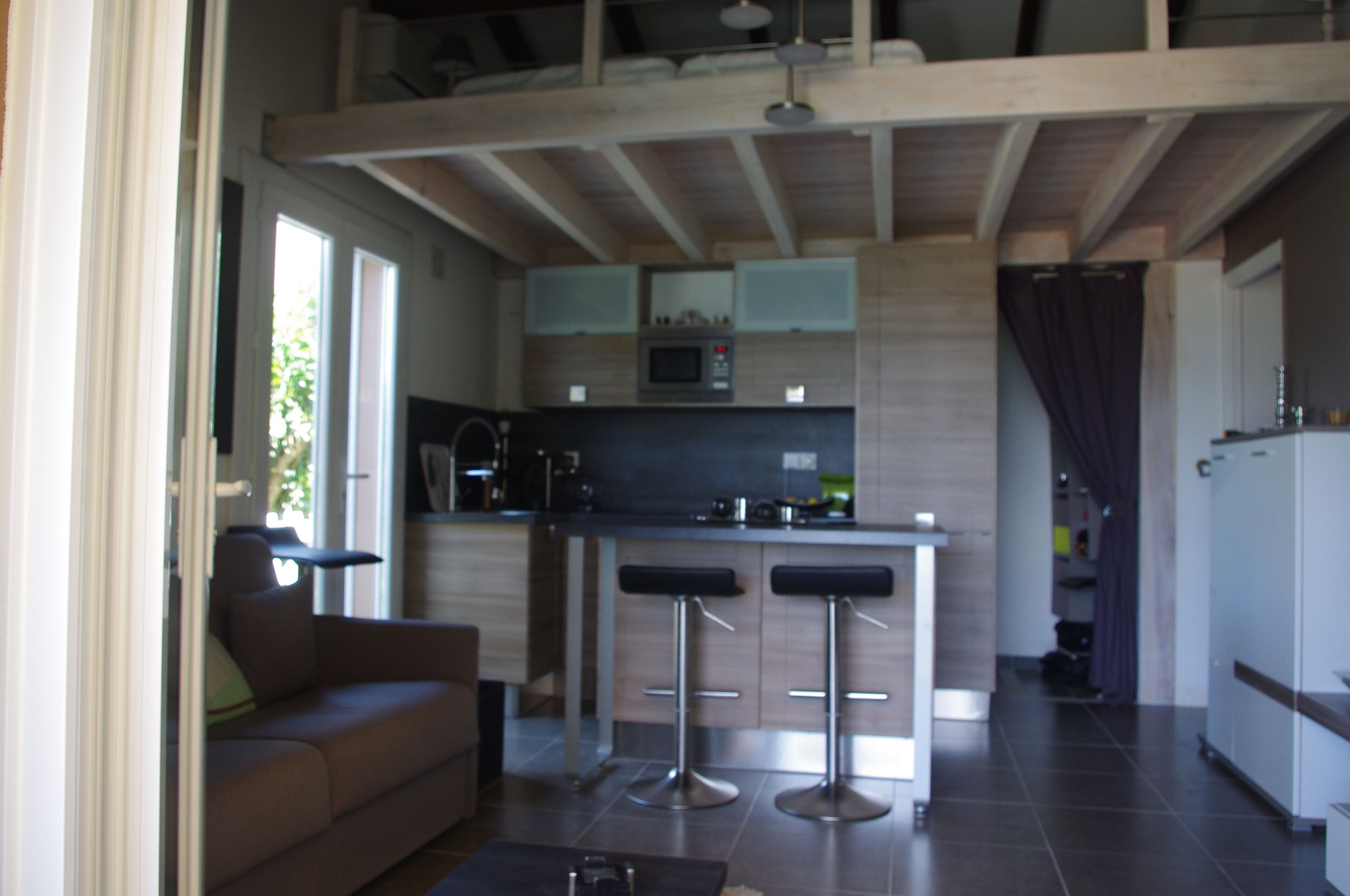 Mini renovated villa SEA VIEW sleeps 4 Santa Giulia bay BEACH 800m walk