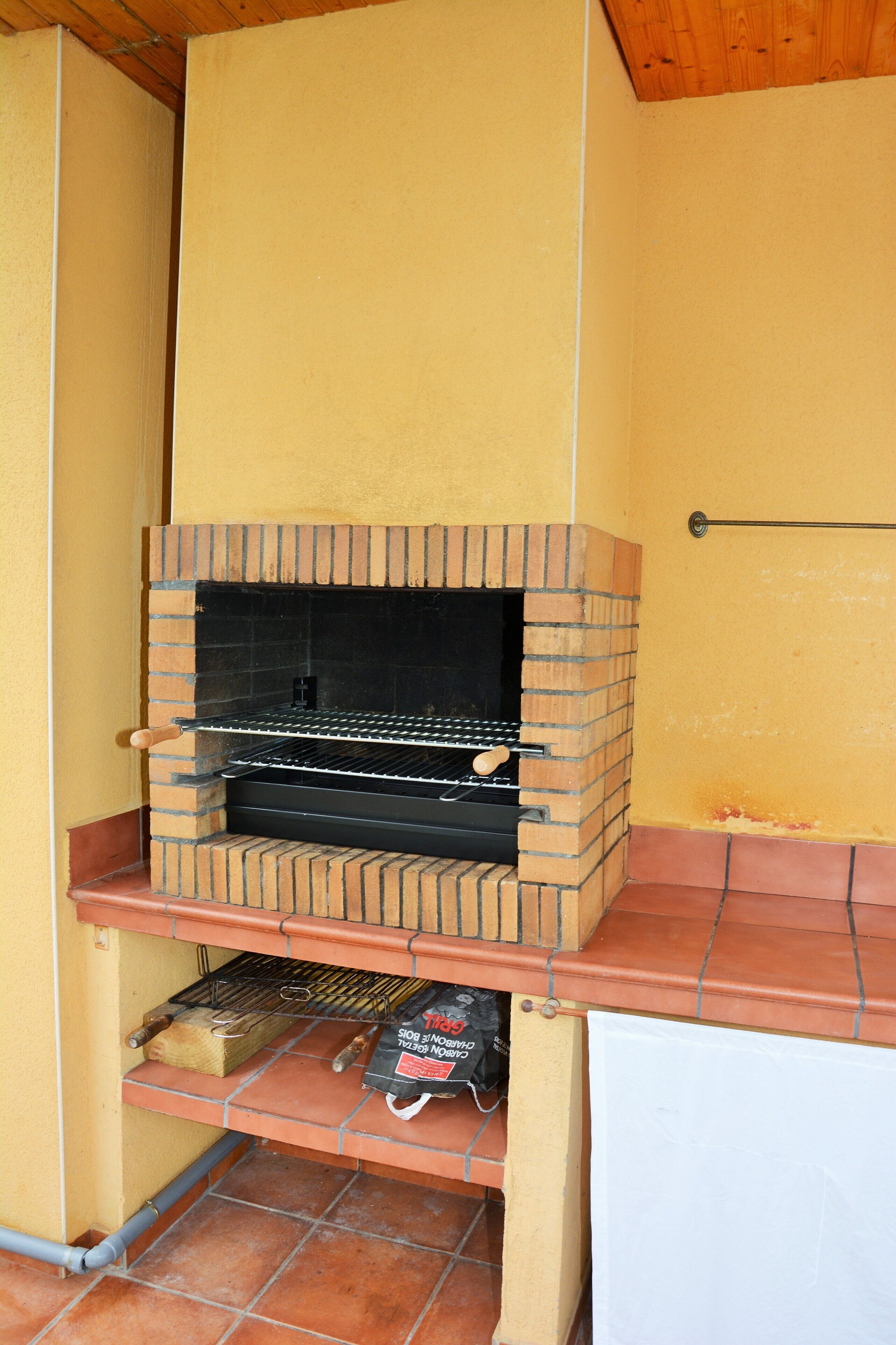 Villas Sitges Lia, XXL swimming pool. 10 min drive from Sitges