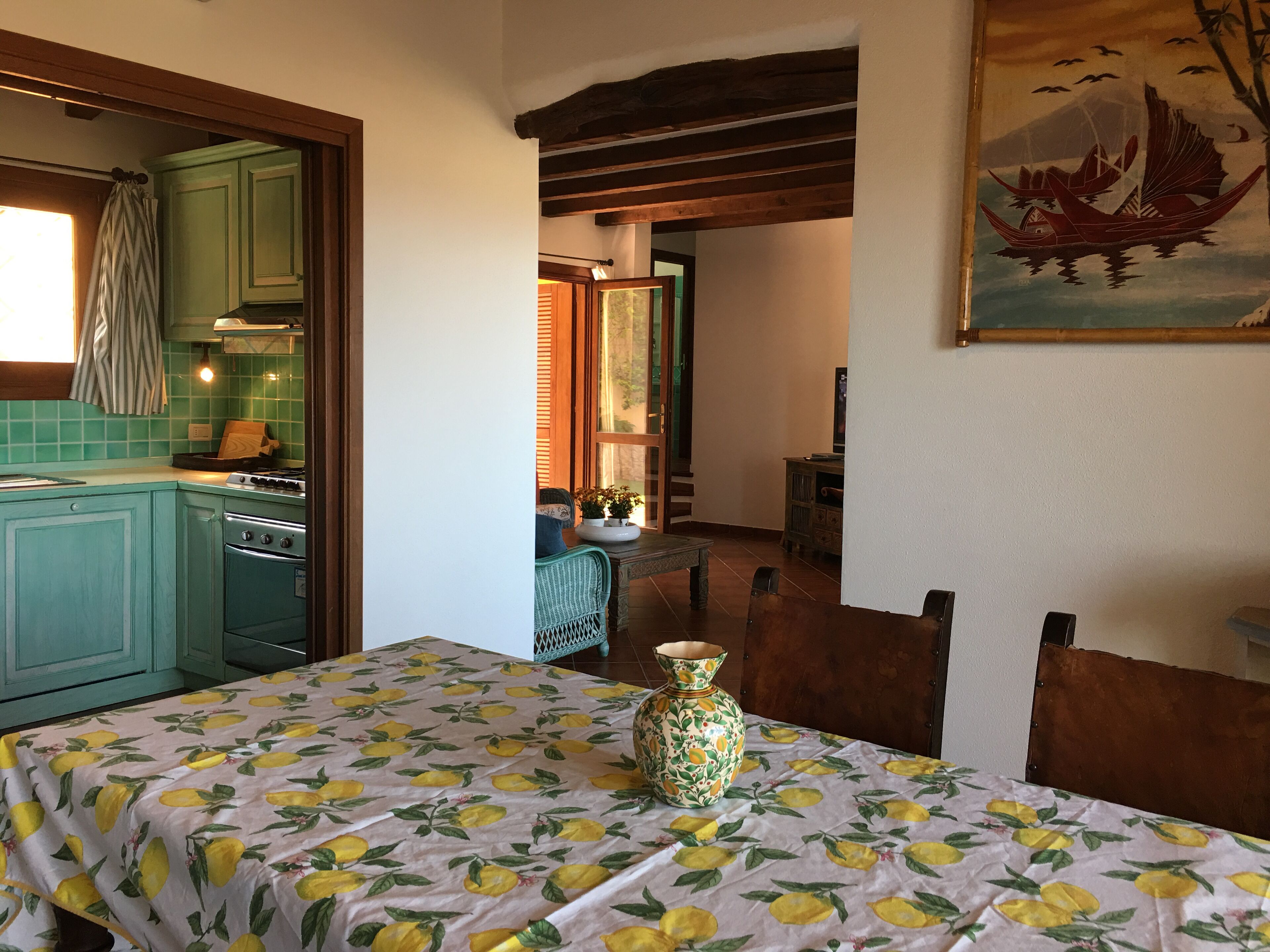 BELLISSIMA VILLETTA .  PANORAMA FANTASTICO . ATMOSFERA DA SOGNO .