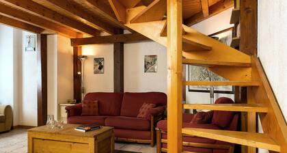 60 sqm Duplex 2 Bedroom Apartment In The Heart Of Chamonix.