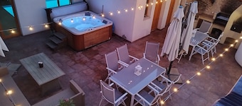 Versteckte Ecke der Ruhe - Erholung im idyllischen Győrújbarát