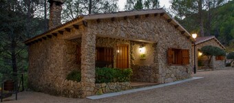 Stone house n��3 for 4 people, Batan Rio Tus