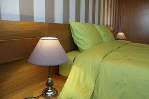 3 Schlafzimmer, schallisolierte Zimmer, Bügeleisen/Bügelbrett