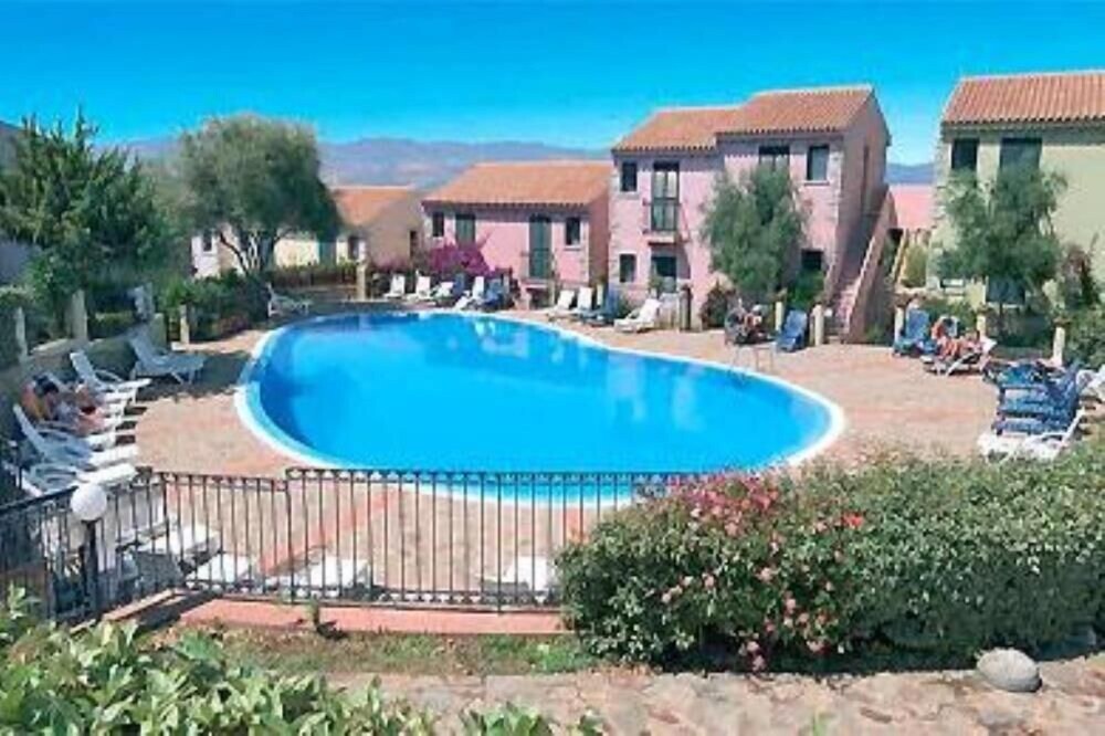 Apartamento de dos habitaciones en la estupenda residencia de Sa Ventana.