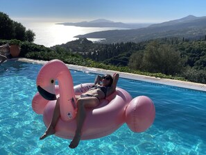 Piscine extérieure, piscine chauffée