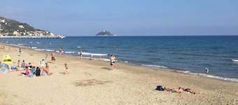 brand new great app. with 3 rooms near the sea (app.3) wi-fi