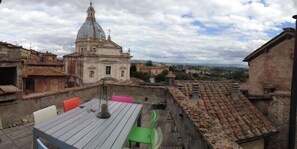 Outdoor dining - Period residence located in the heart of Siena (Siena)