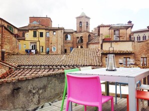 Outdoor dining - Period residence located in the heart of Siena (Siena)