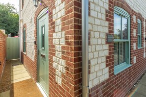 Exterior detail - Driftwood Cottage, Brancaster, Norfolk (King's Lynn)