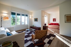 Nicht klassifiziertes Bild, 3 von 63, Schaltfläche