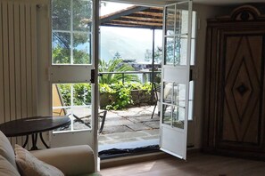 Nicht klassifiziertes Bild, 2 von 58, Schaltfläche