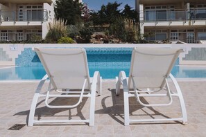 Outdoor pool, sun loungers - Family Getaway with Pool in Southern Crete (Lagkada)
