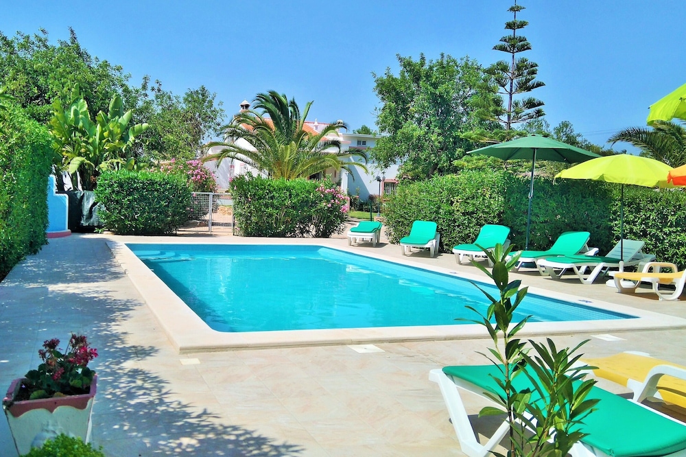 Quinta Casalinho Albufeira propiedad rural con piscina 28 personas