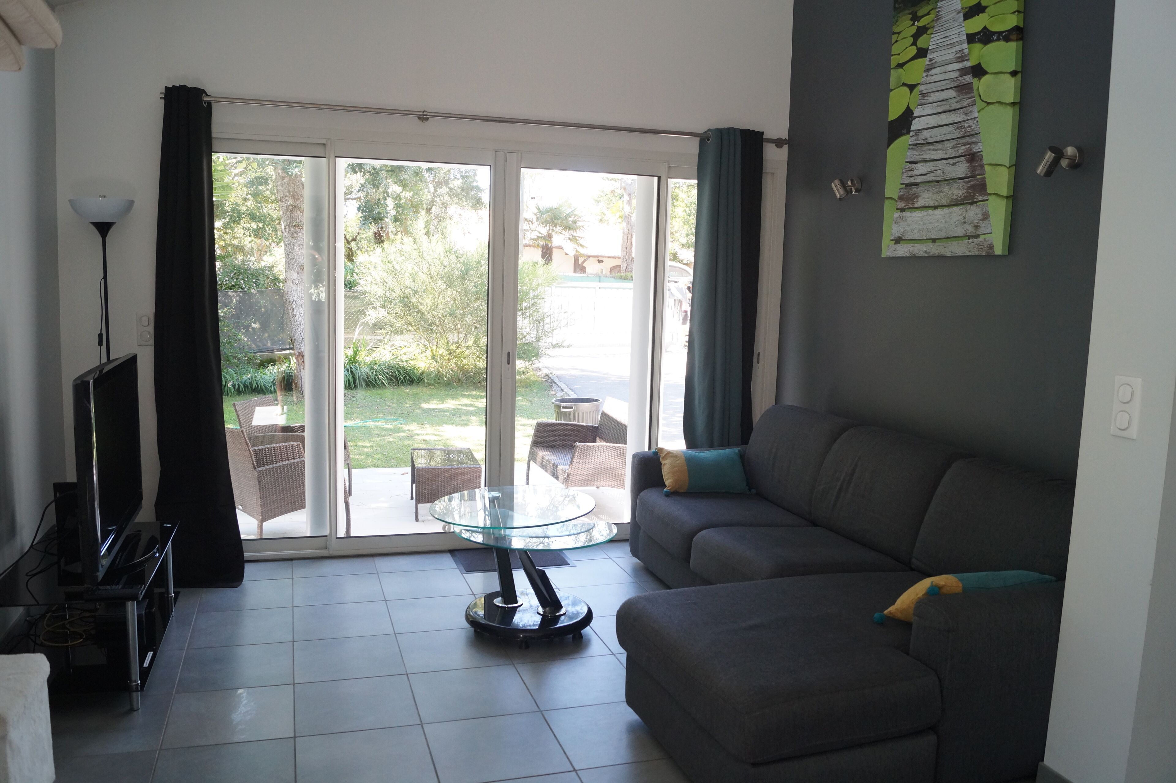 Modern house with swimming pool close to the beach