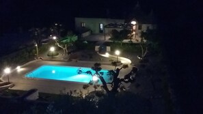 Pool - Lovely Trullo, with private pool, with beautiful gardens, close to Alberobello. (Alberobello)