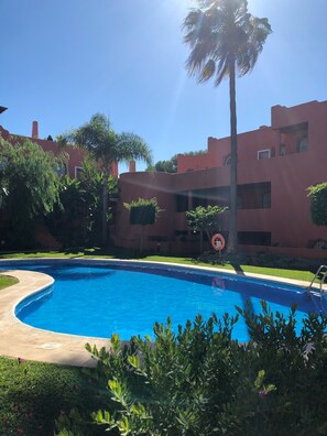 Alberca al aire libre 