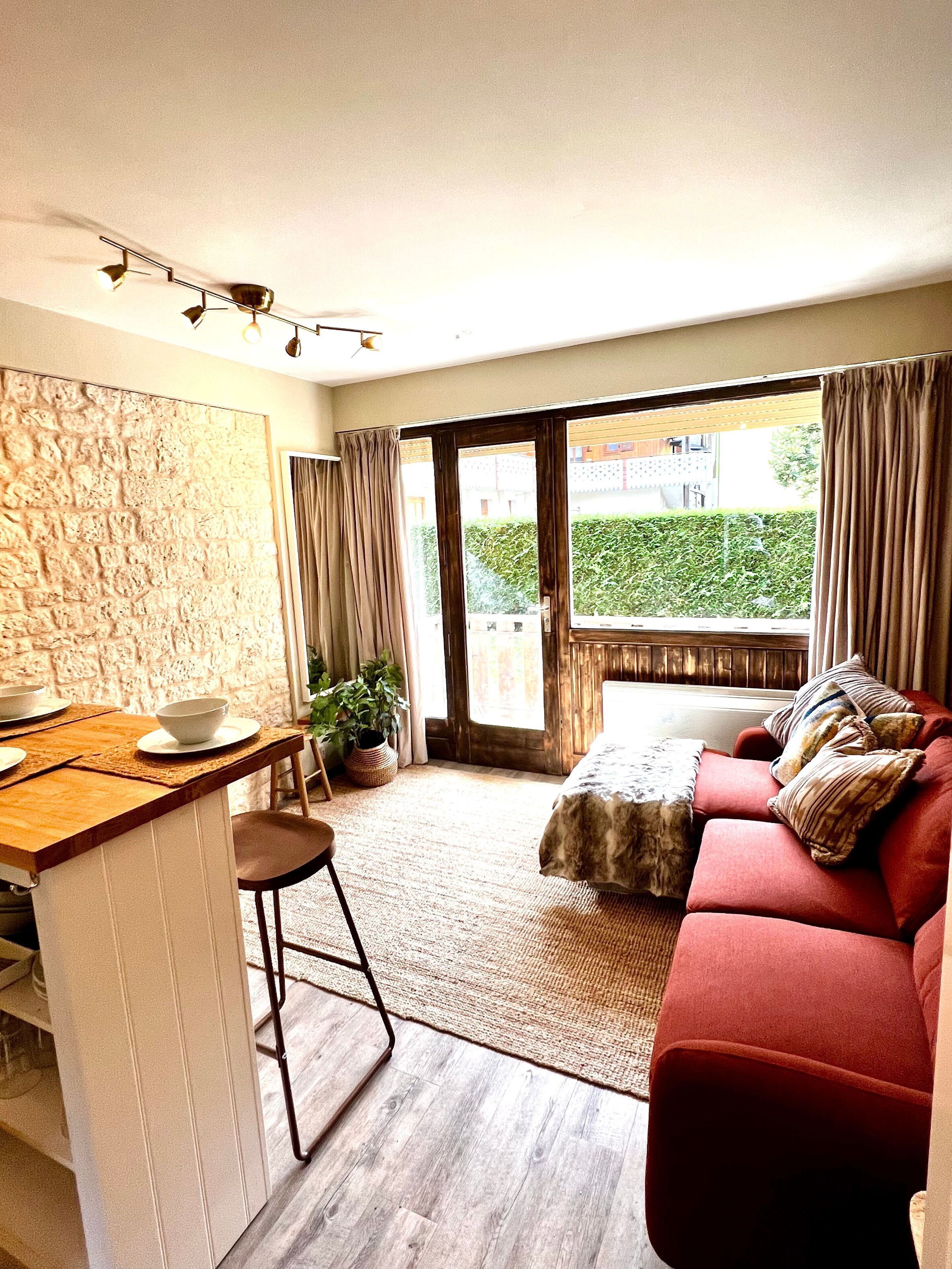 Boutique ski in/out location refurbished for 23/24