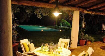 Masia Sitges Mas Peirot. Authentisch, Garten Beeindruckend, 2 min. Strand