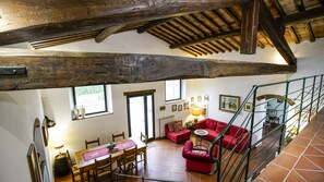 Interior - Tuscan Villa , Private Pool, Large Private park, A/C rooms, Electric Car Charger (Colle di Val d'Elsa (SI), Italy)