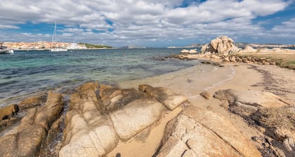 One bedroom apartment (4 people) - Palau Green Village