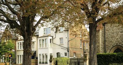 Richmond 2 cama doble hogar familiar / trabajo amigable cerca de Richmond stn