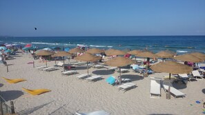 En la playa