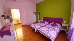 2 Schlafzimmer, Bügeleisen/Bügelbrett, Reisekinderbett, WLAN