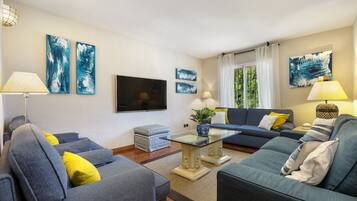 Smart-tv och dvd-spelare