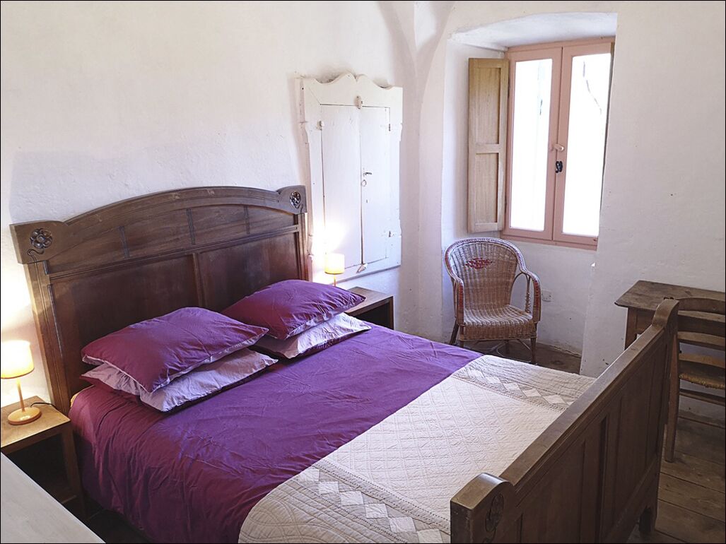 HOUSE with TERRACE & GARDENS