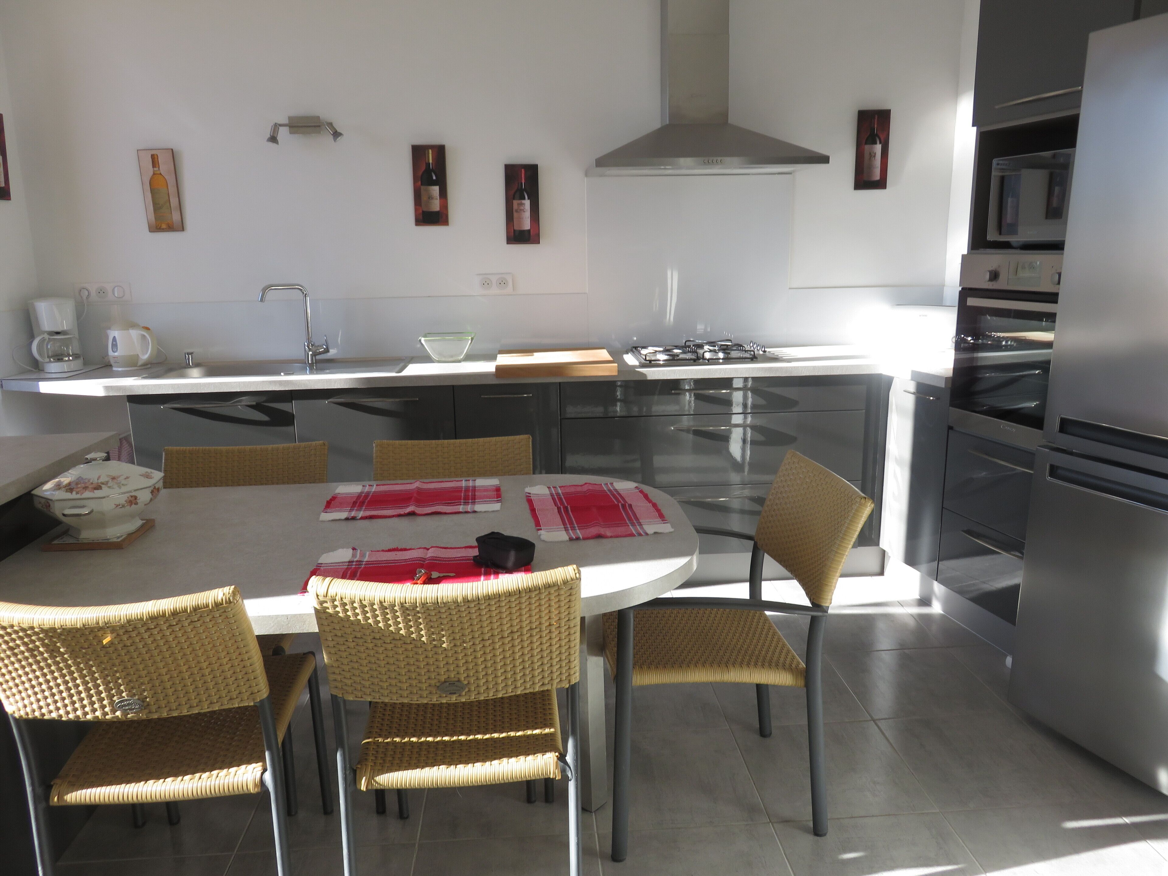 Apartment with terrace and panoramic view 180 ° Siagne valley near Grasse